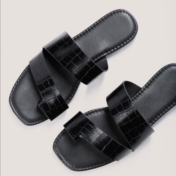 🔥 Toe Ring Crocodile Sandals🔥 - Picture 2 of 3